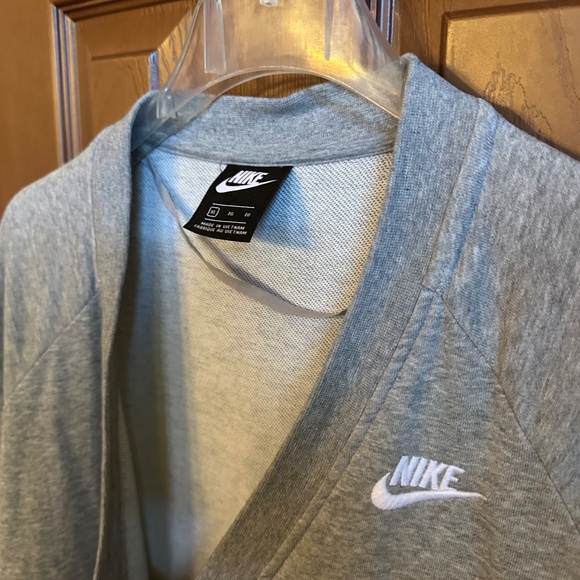 Women's Nike Rally Cardigan, size XL - Picture 6 of 6